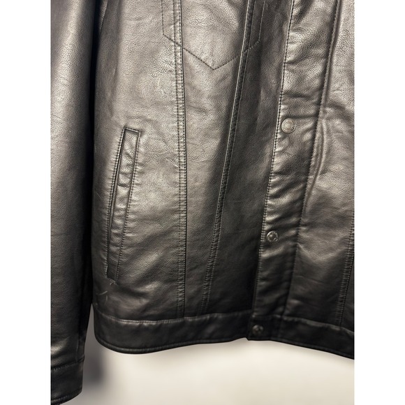 Levis Mens Black Faux Leather Trucker Jacket Quilted Lined XL LM1RU525 - Picture 8 of 11